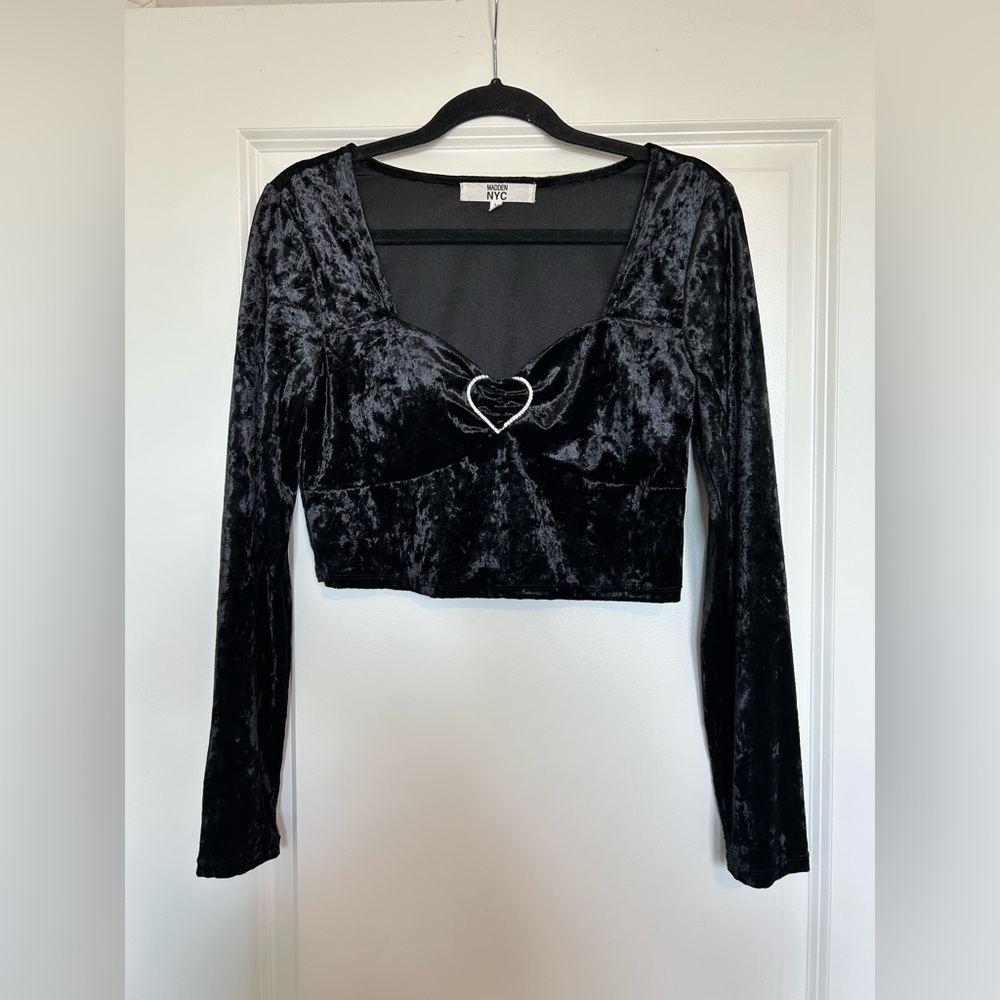 Black Long Sleeve Crop Blouse with Cut Out